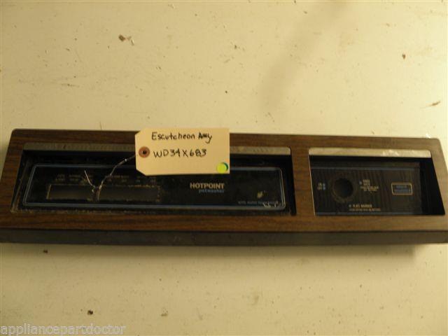 HOTPOINT DISHWASHER WD34X683 ESCUTCHEON PANEL *SOME SCRATCHES USED PART HOTPOINT DISHWASHER WD34X683 ESCUTCHEON PANEL *SOME SCRATCHES USED PART